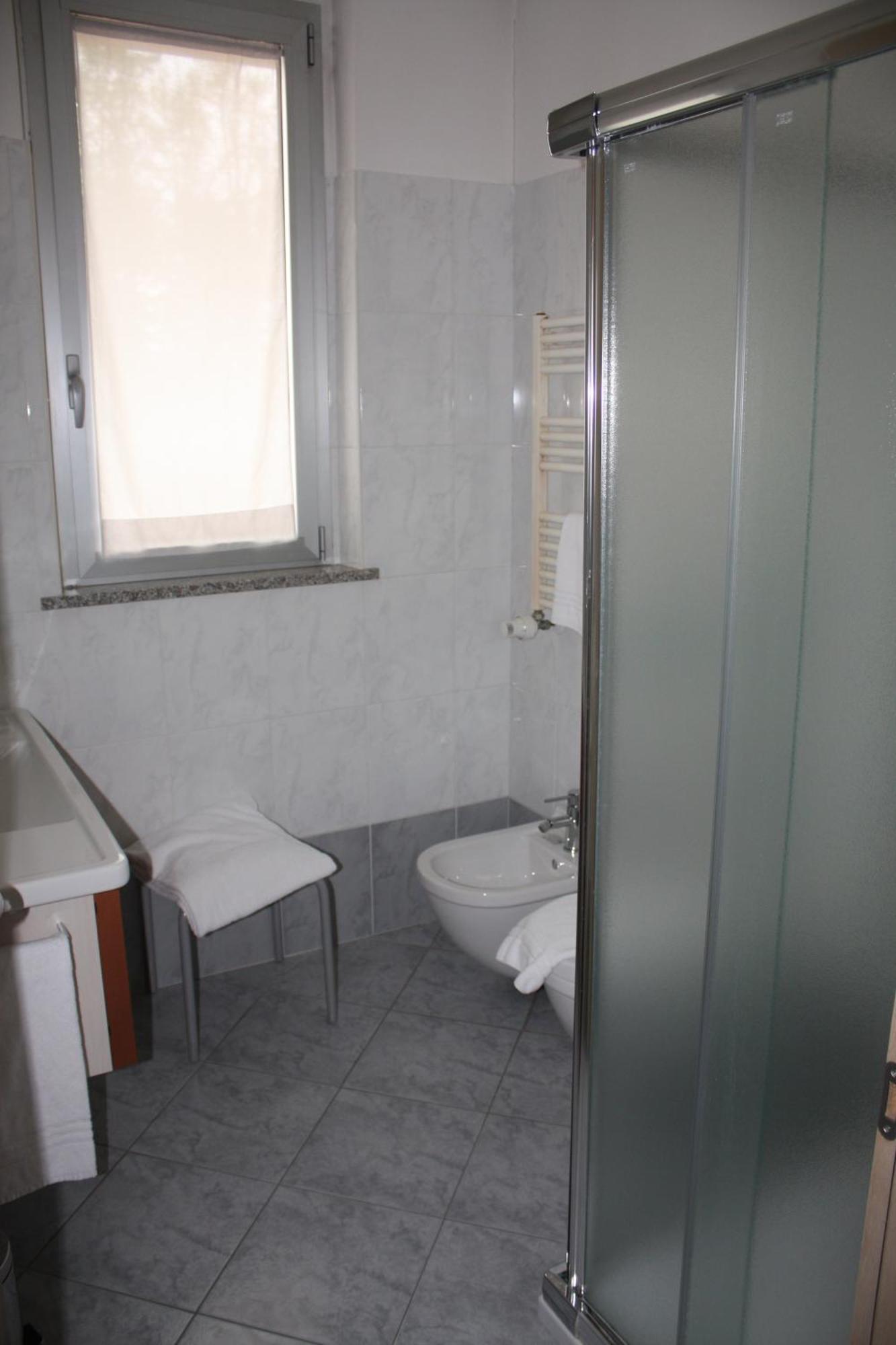 לנגנו Hotel 2C מראה חיצוני תמונה