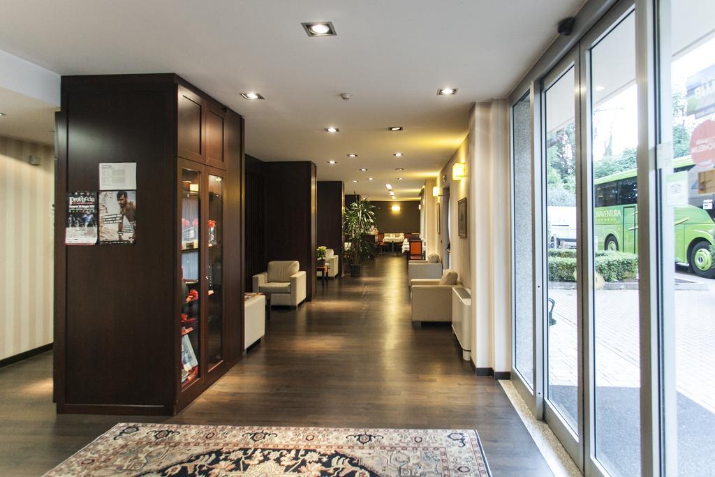 לנגנו Hotel 2C מראה חיצוני תמונה